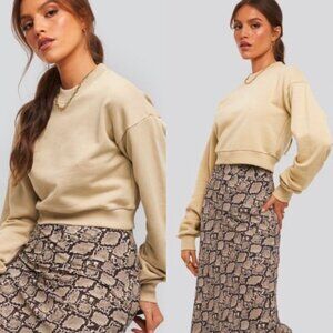 🦋 XLE THE LABEL Lauren Elizabeth Paige Cropped Sweatshirt Light Beige Tan XS